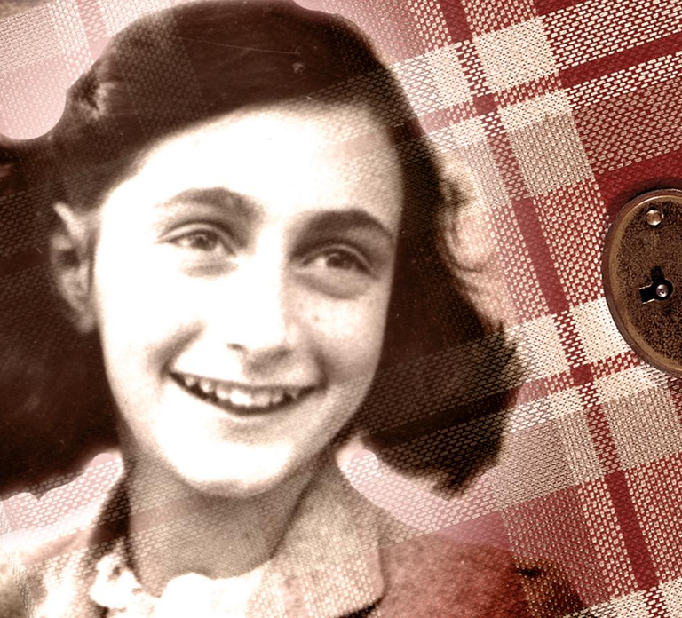 Amsterdam: Guided Anne Frank Small Group Walking Tour