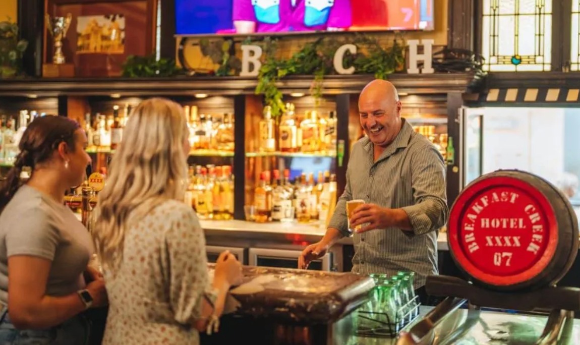 Brisbane Sightseeing Cruise with Lunch at The Breakfast Creek Hotel - HolidaySG