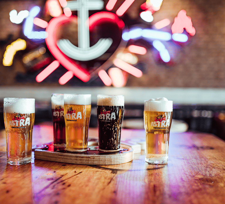 Hamburg: St. Pauli Breweries Walking Tour with Tastings