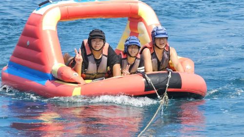 Penghu Jibei Island: Round Trip Boat Ticket, Water Activities & E-Scooter Adventure Transport Passes