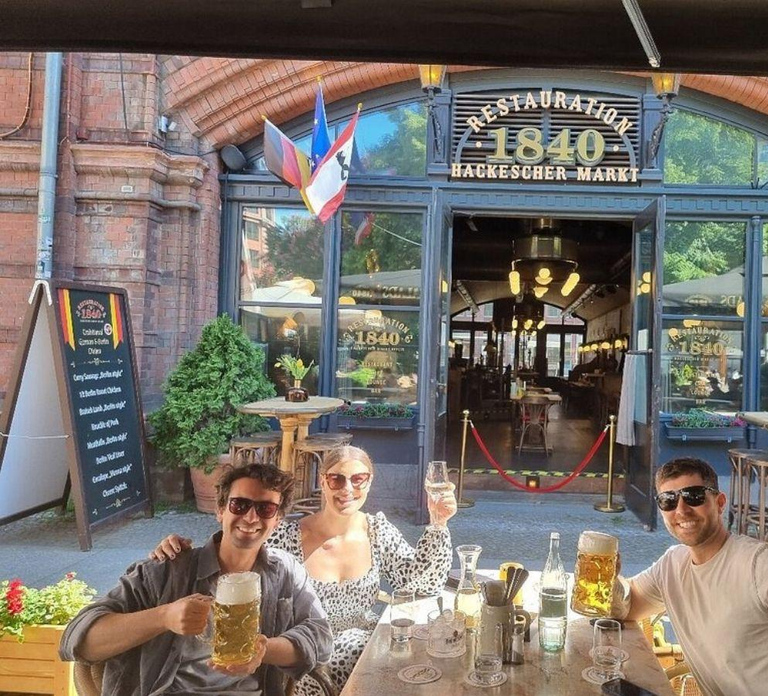 Berlin Beers & Battlefields Tour: War History & German Beer