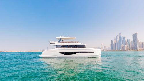 [Dubai Yacht Charter] Dubai Yacht Sightseeing/Luxury Yacht Charter/Sea Fishing/Morning Light Tour/Romantic Sunset/Various Yacht Options Transport Passes