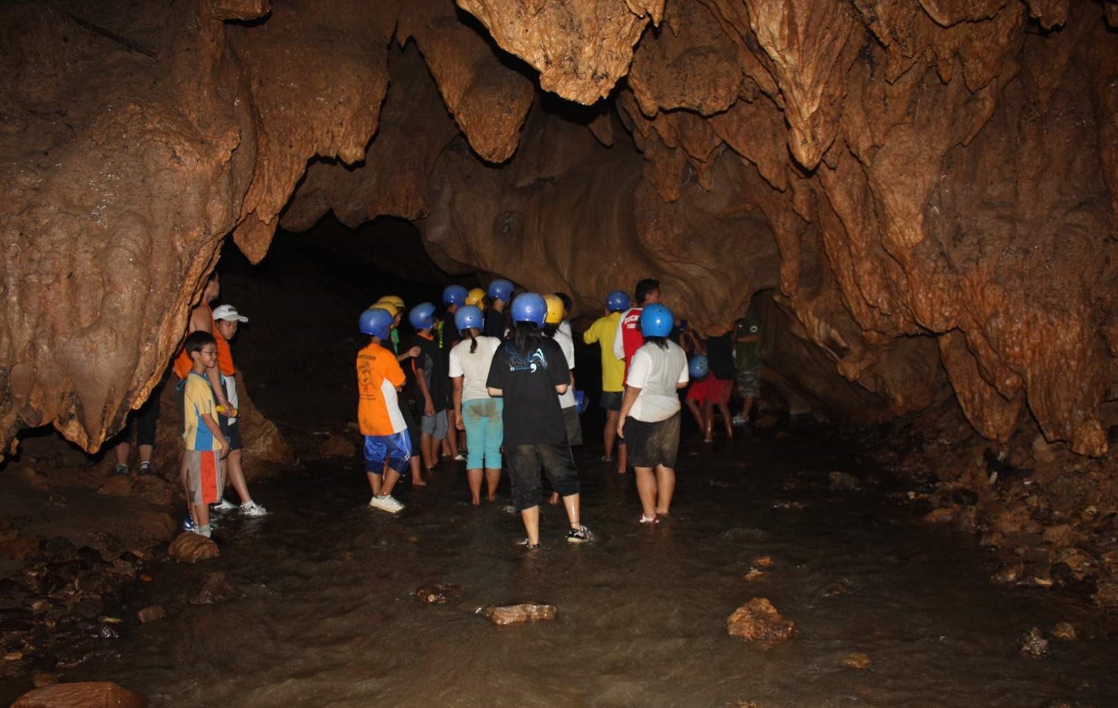 Tempurung Cave Exploration in Ipoh - HolidaySG