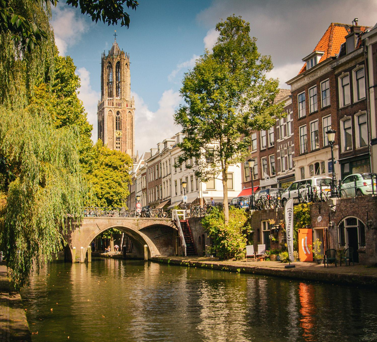 Discover Our Utrecht: Limited Group Size + Optional Extras