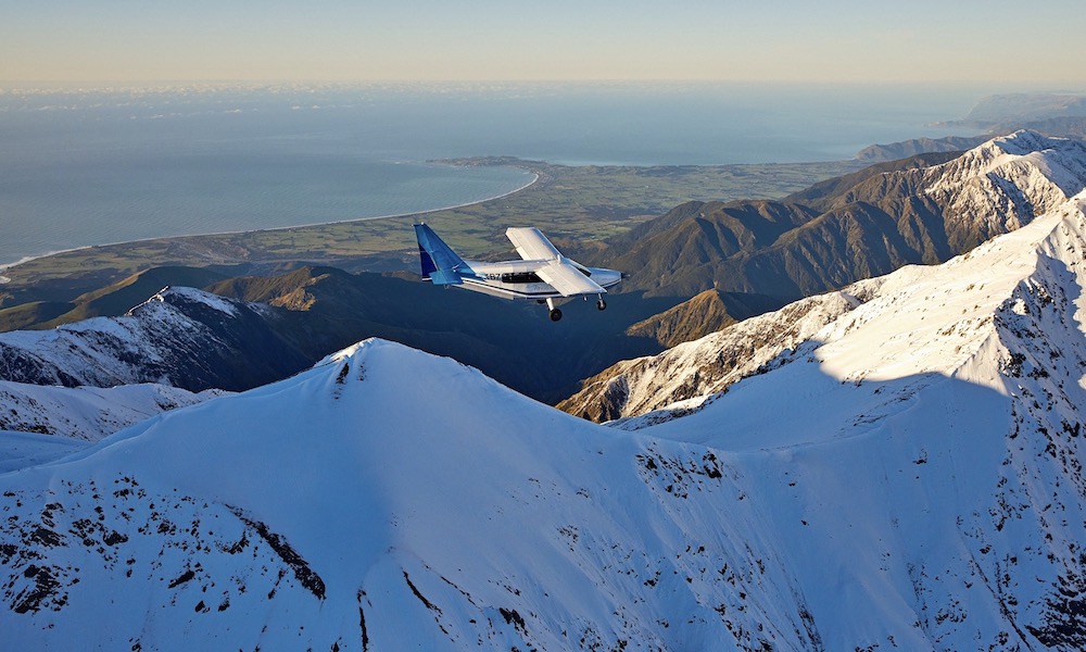30 Minute Kaikoura Whale Watch Seaplane Flight - HolidaySG
