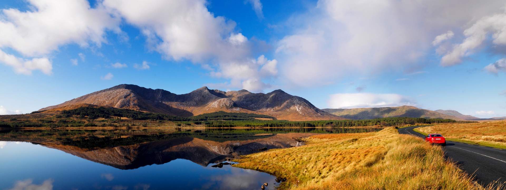 Scenic Connemara Day Tour from Galway with Kylemore Abbey/Connemara National Park