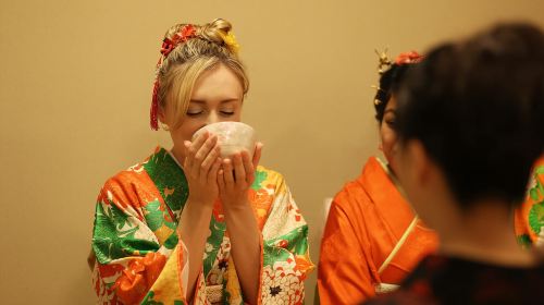 Tokyo: Practicing Zen with a Japanese Tea Ceremony Day Tours