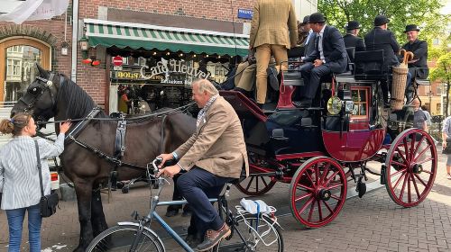 Private tour: Your own Amsterdam: walk through the old city Day Tours