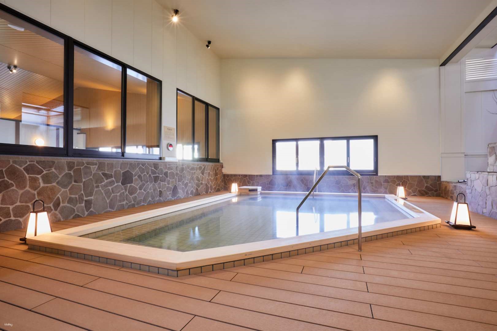Osaka Bay Tower Solaniwa Onsen Hot Spring Ticket