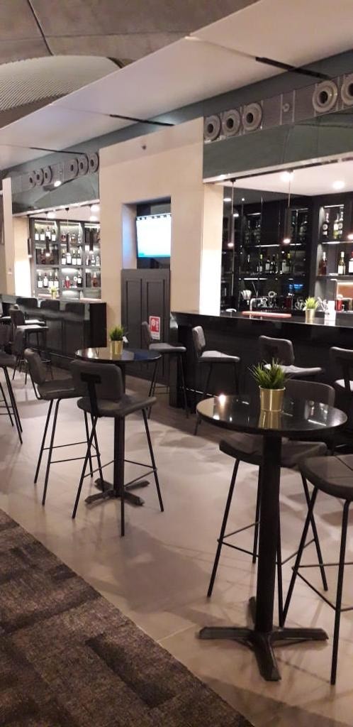 Crown Lounge Queen Alia International Airport - HolidaySG