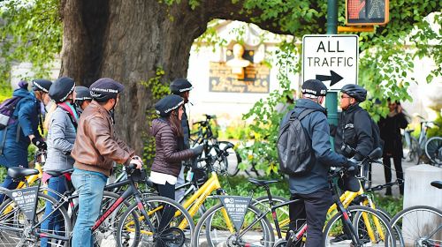 Central Park Guided Bike Tour with Map Day Tours