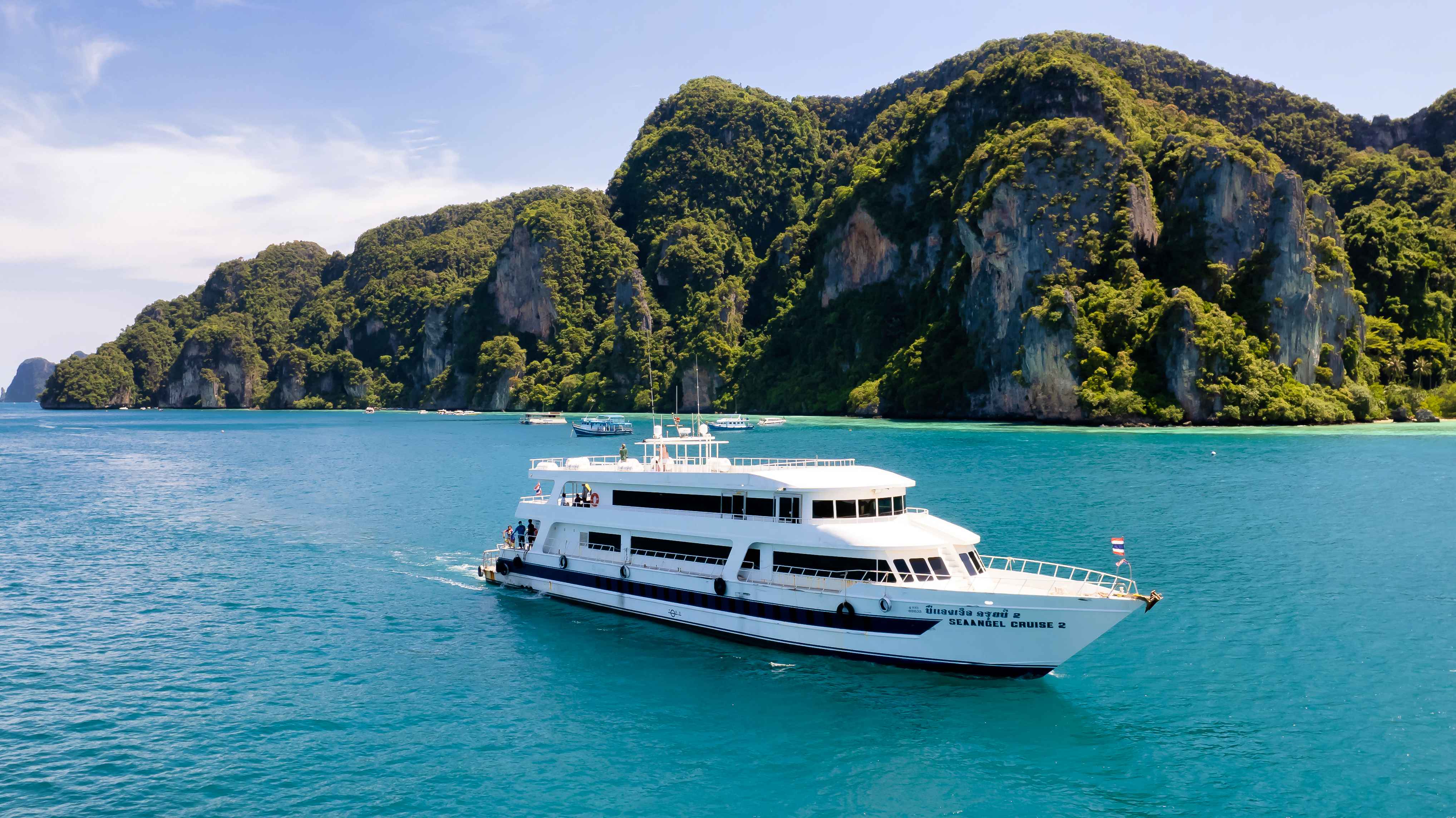 Phuket Tour : Join Tour Day Trip Phi Phi Island (Exclude National Park Fee)