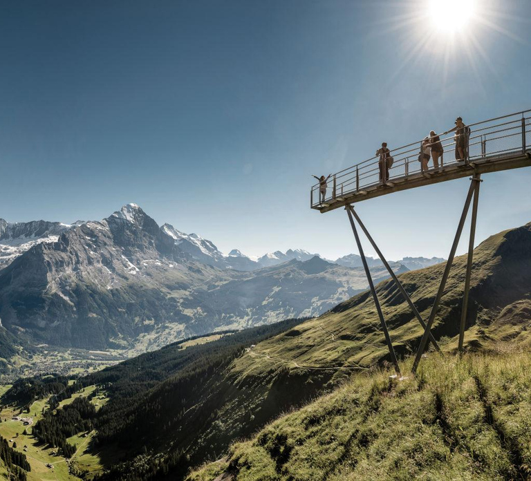 From Zurich: Grindelwald First Cable Car & Interlaken