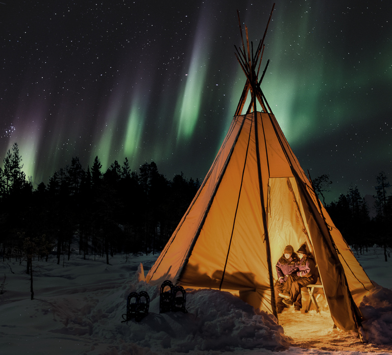 Levi: Northern Lights Campfire