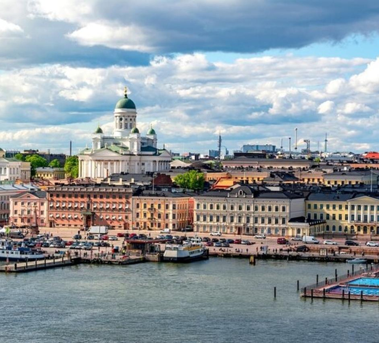 Helsinki : Highlights Walking Tour