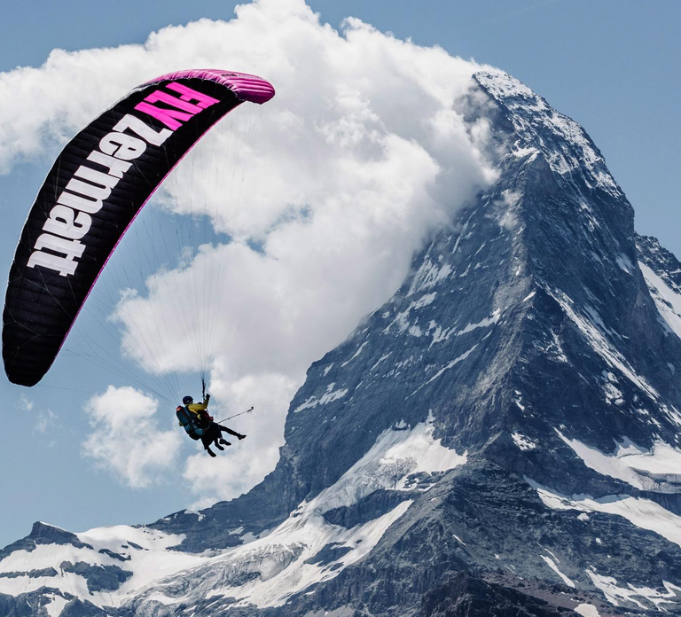 Zermatt: Paragliding Passenger Flight with Matterhorn Views