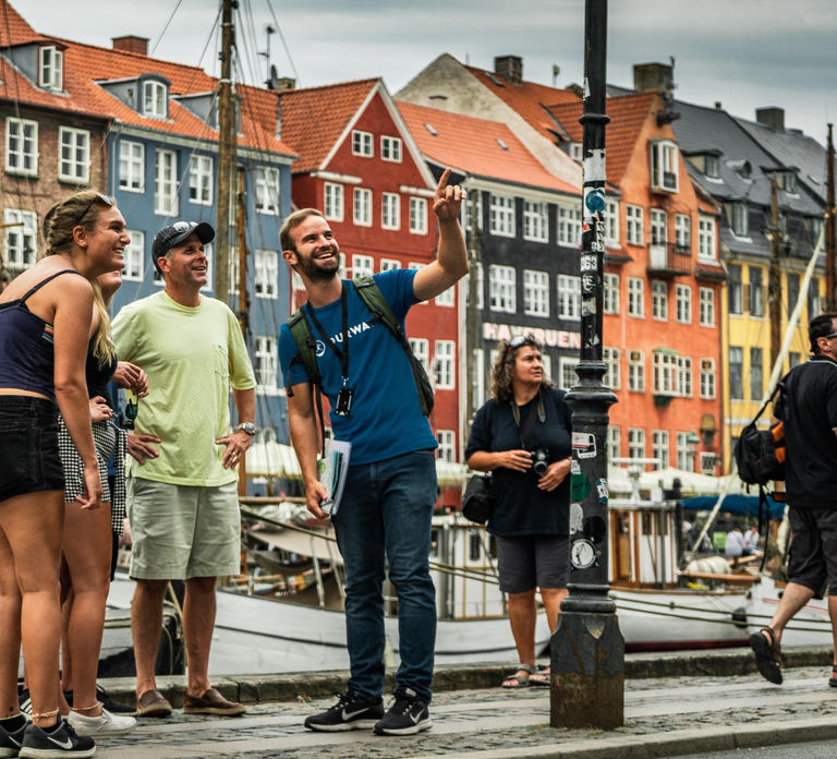 Copenhagen: 1.5-hour Private Walking Tour of Christianshavn
