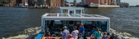 2-Hour Hamburg Port Cruise with Live Commentary
