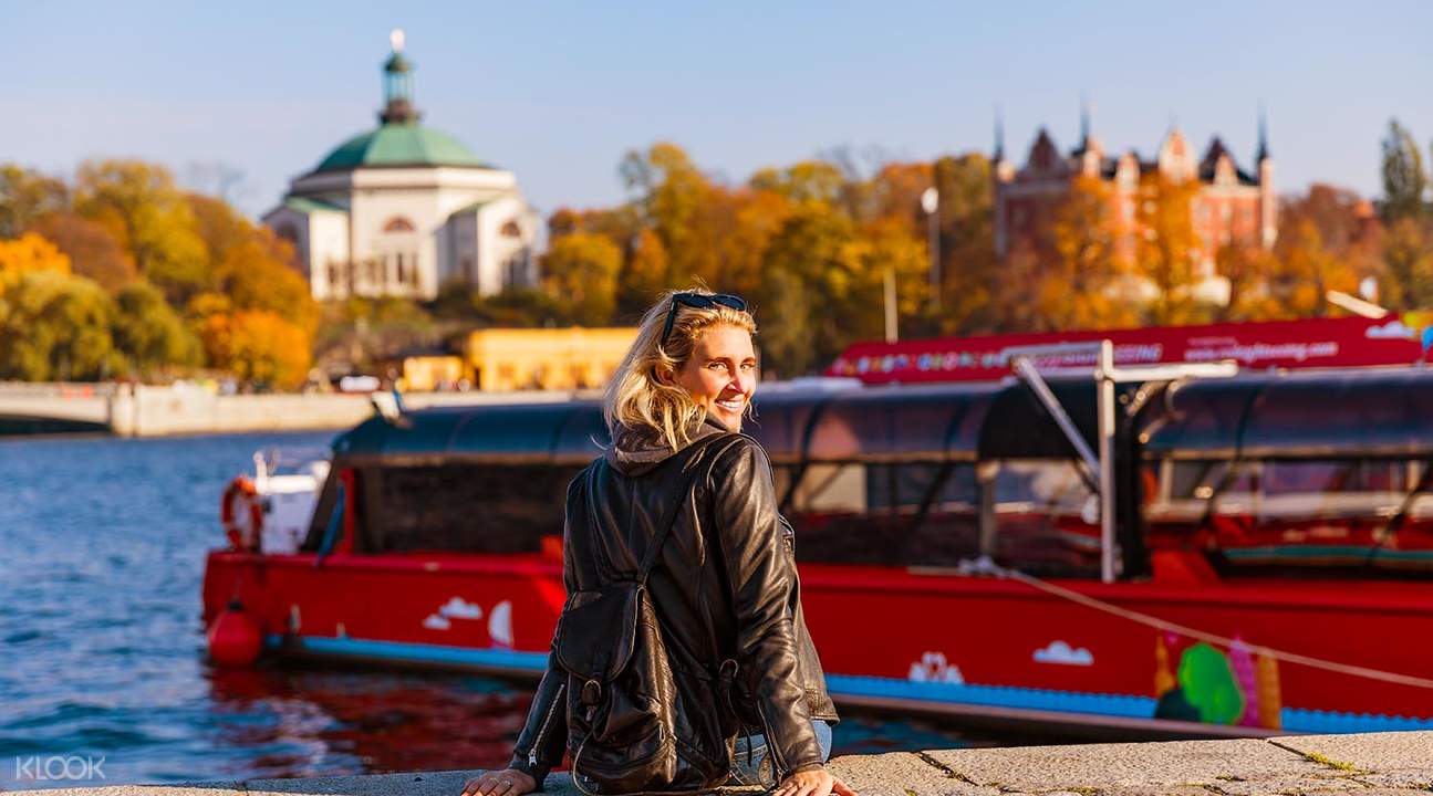 The Royal Bridges and Canal Cruise Tour in Stockholm - HolidaySG