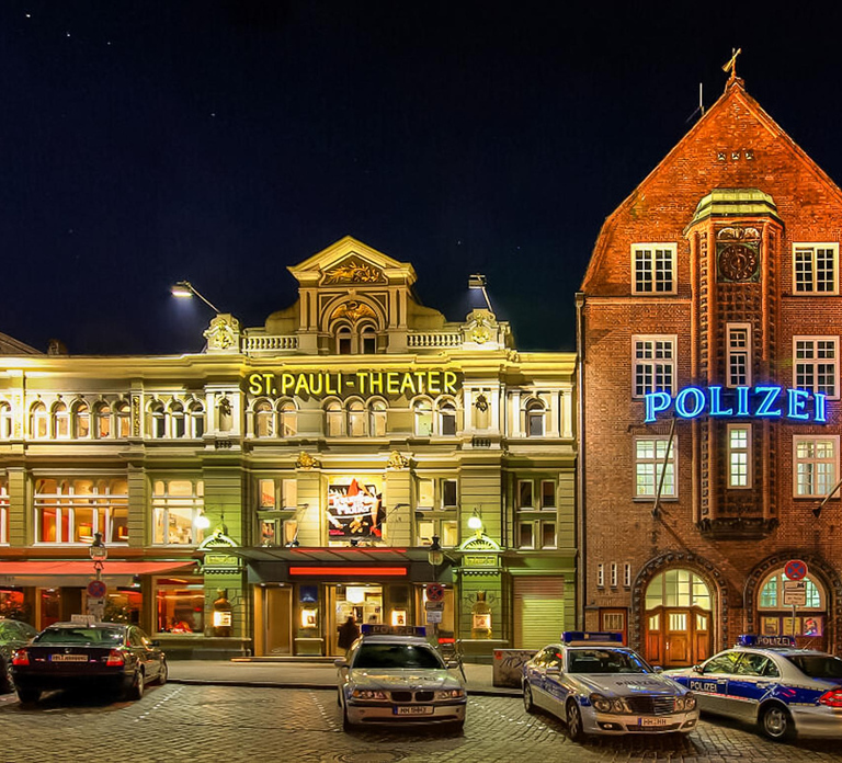 Hamburg: Sex and Crime in St. Pauli Tour for Ages 18 +