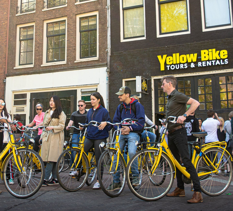 Amsterdam: Relaxed City Highlights Guided Bike Tour
