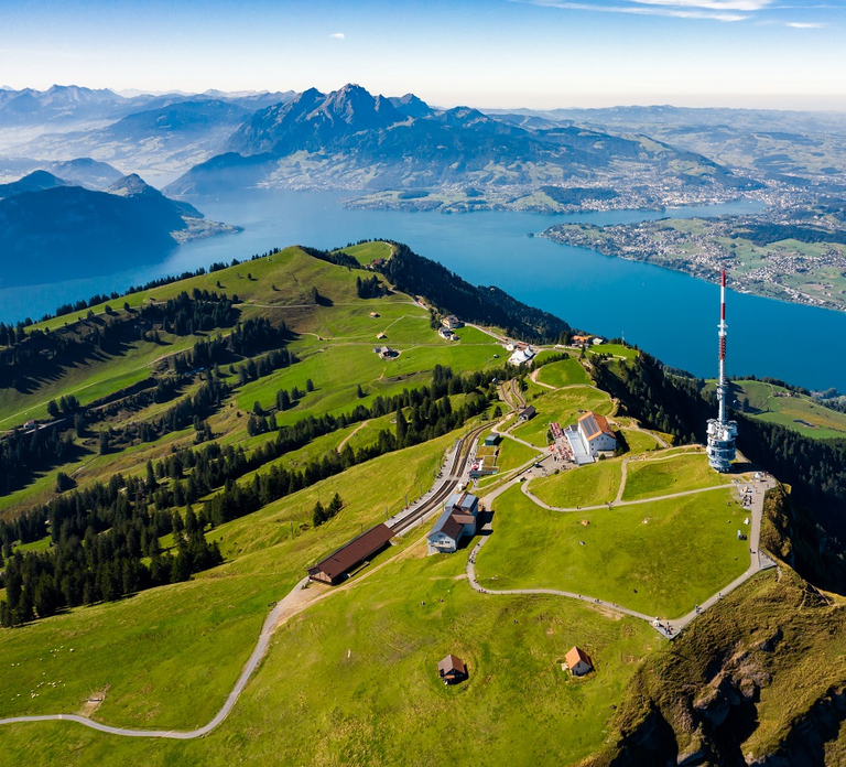 From Lucerne: Mount Rigi Day Trip with Cruise and Cable Car