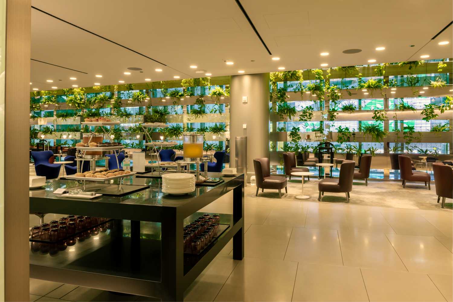 Al Maha Lounge - South Node Hamad International Airport - HolidaySG