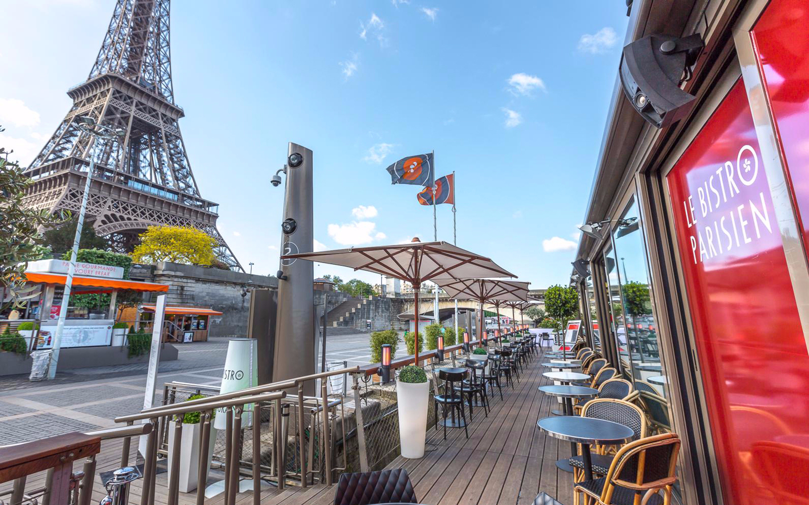 Lunch at Le Bistro Parisien Restaurant with Seine River Cruise - HolidaySG
