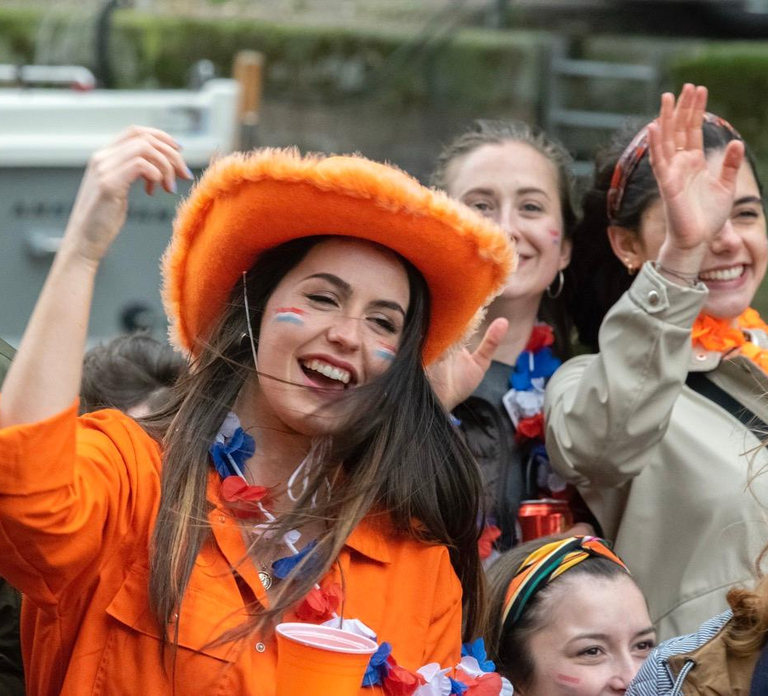 Amsterdam: Kings Day Boat Party with Unlimited Drinks