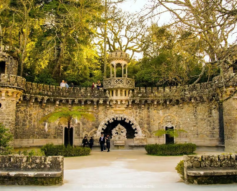 Quinta da Regaleira Skip-the-Ticket-Line Entry & Audioguide - HolidaySG