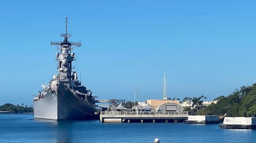 Pearl Harbor USS Arizona Memorial & Battleship Missouri Day Tours