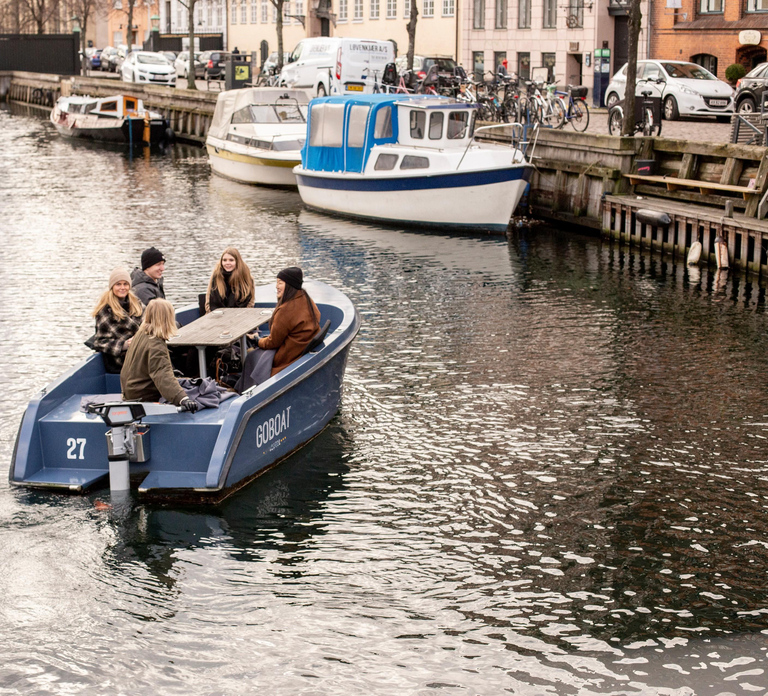 Copenhagen: 1, 2 or 3-Hour Boat Rental (No License Required)