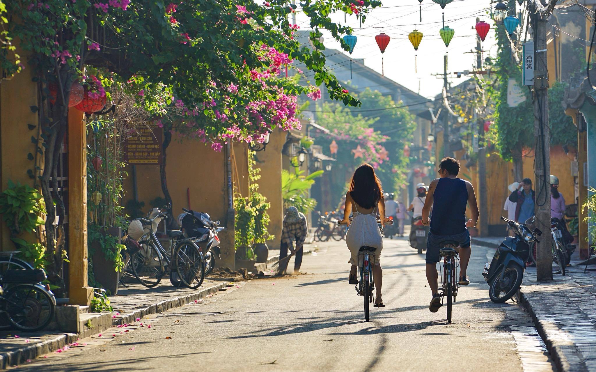 Hoi An City Tour, Banh mi and Coffee