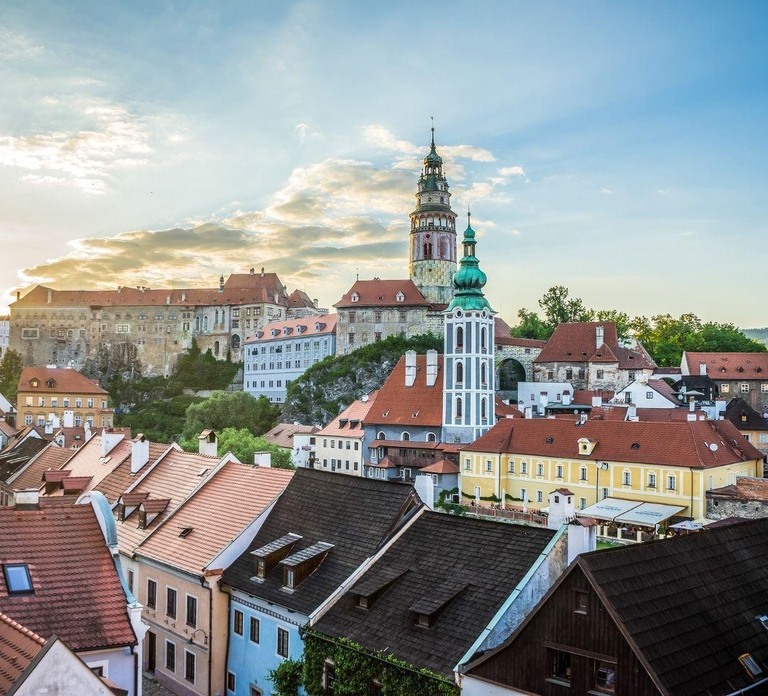 Prague: Transfer to Vienna via fabulous Cesky Krumlov
