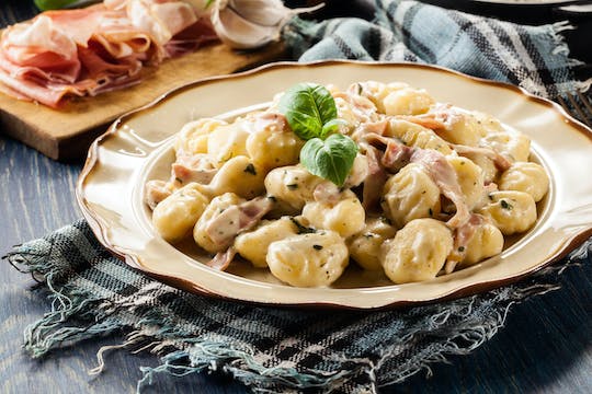Cooking Class and Tasting at a Cesarina's Home in Verona