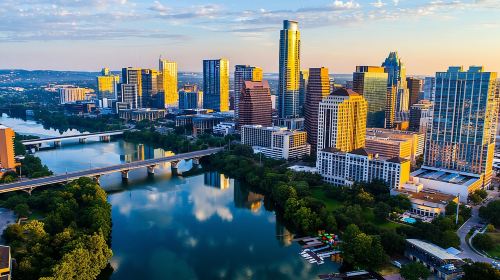 San Antonio Driving Tour From Austin with Boat Cruise & The Alamo Day Tours