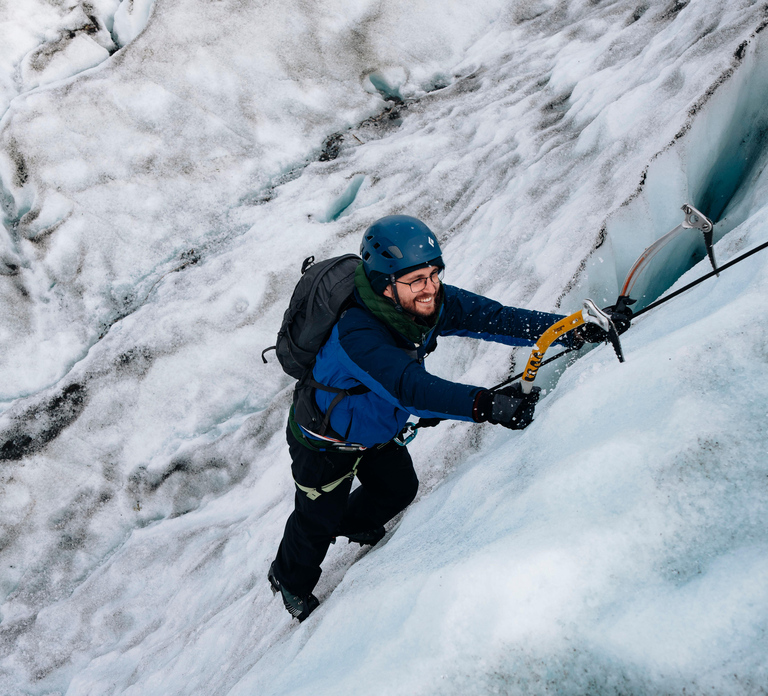 Skaftafell: Glacier XTreme - Hike & Ice Climbing Adventure