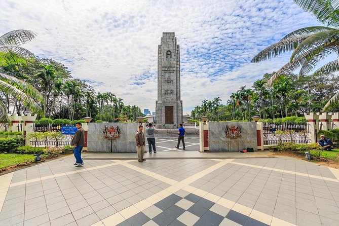 Private Kuala Lumpur Photographic Tour With Petronas Twin Towers (6 Hrs) - HolidaySG