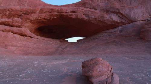 From Moab: Arches National Park 4x4 Drive and Hiking Tour