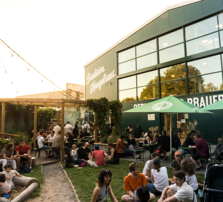 Berlin: Berliner Berg Brewery Tour with Beer Tasting