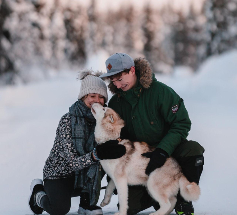 Levi: Self-Drive 2 KM Husky Sledding Experience