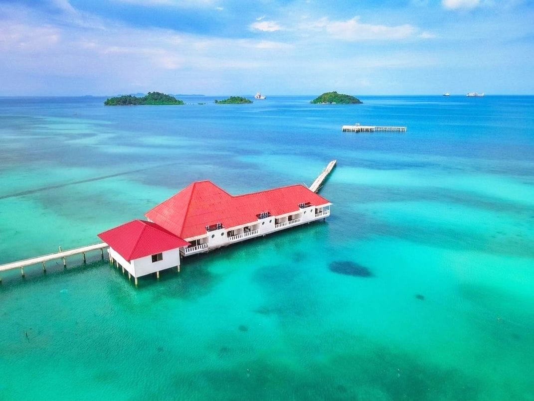 Morelo Water Villa - HolidaySG