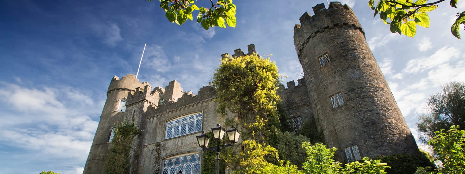 Half Day Guided Tour to Malahide Castle & Northern Coastal from Dublin