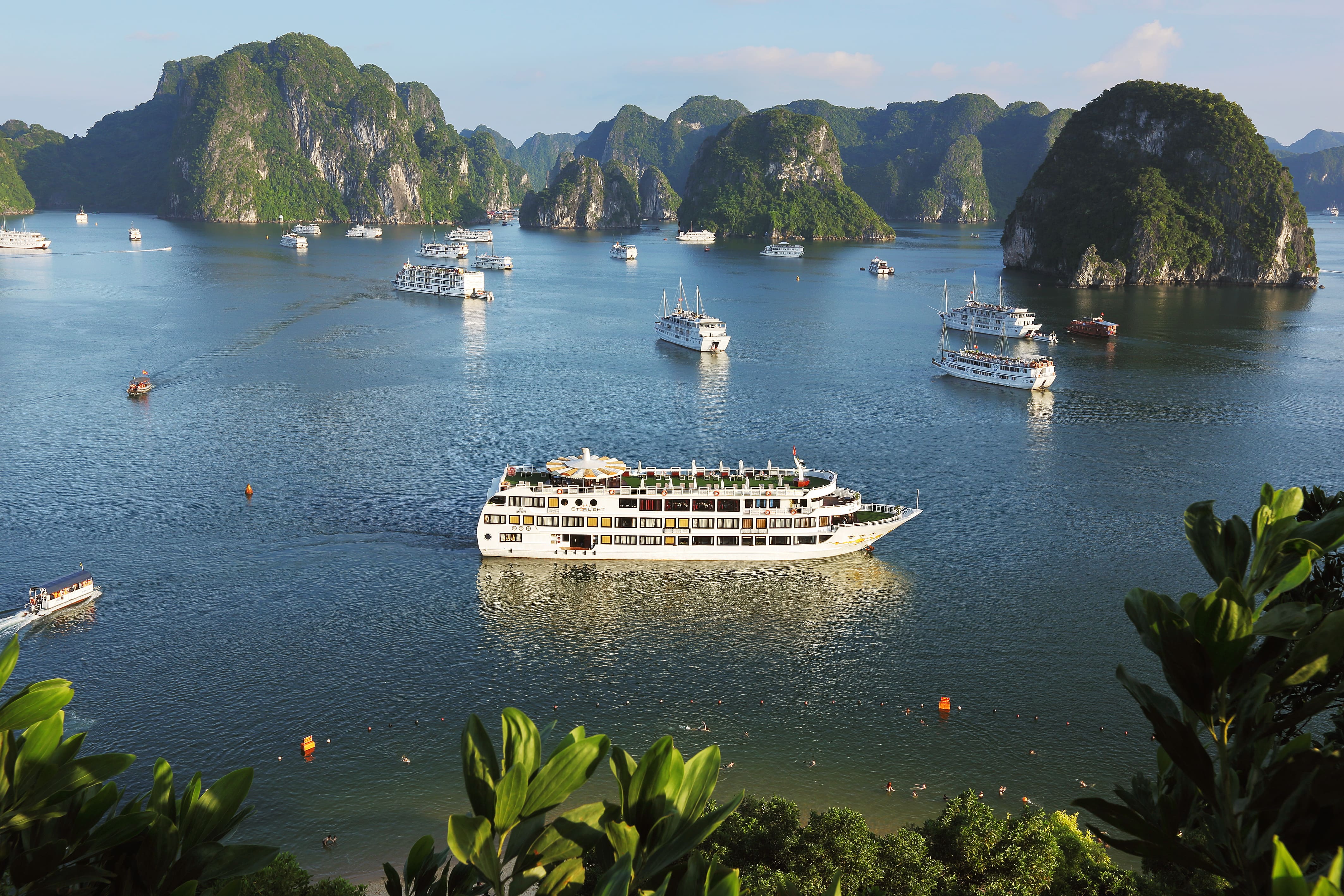 2D1N Ha Long Bay with 5 Stars Cruise