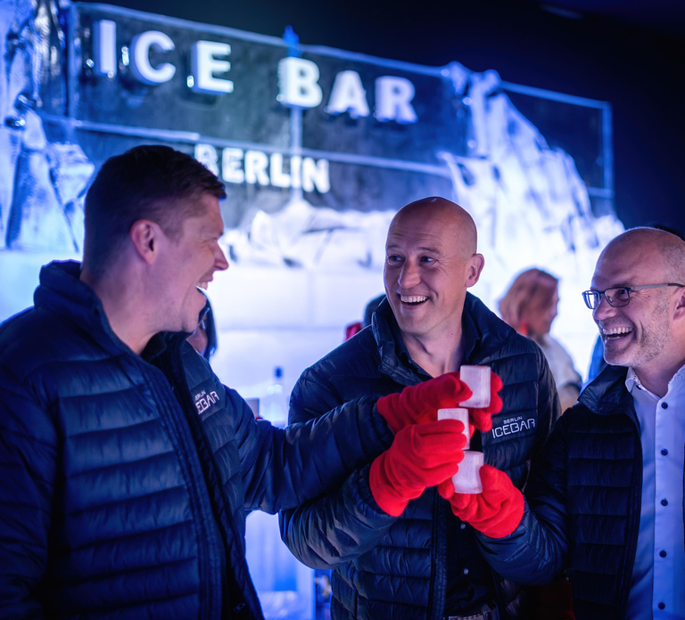 Berlin: Icebar Entrance with Complimentary Drinks