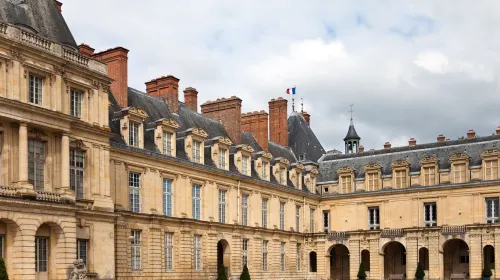Fontainebleau Palace - HolidaySG