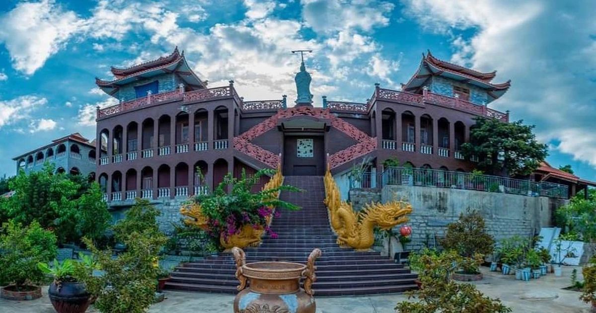 Ninh Thuan 1 Day Tour from Nha Trang - HolidaySG