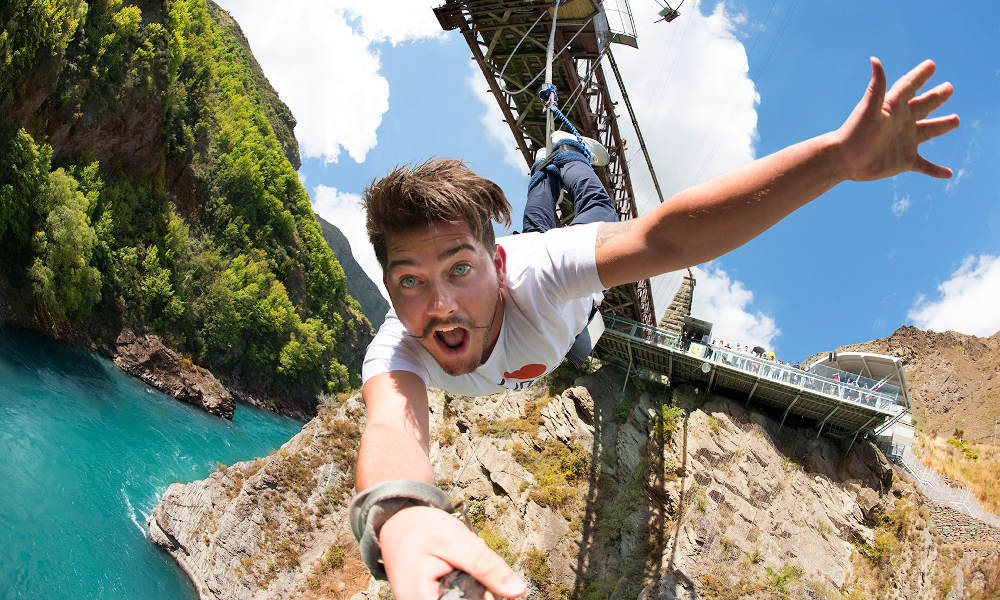Kawarau Bridge Bungy - HolidaySG