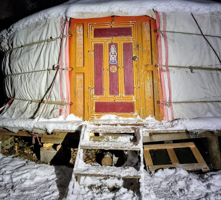 Saint-Gervais: Yurt evening