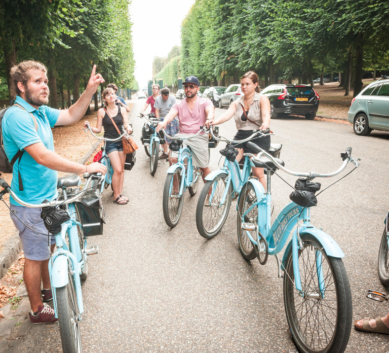 Versailles Bike Tour with Palace & Queen Farm Entrance